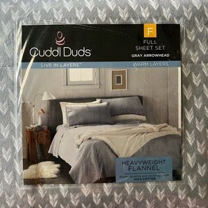 Cuddl Duds NWT Full Sheet Set- Gray Arrowhead